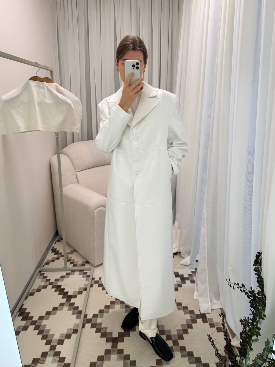 Trench coat